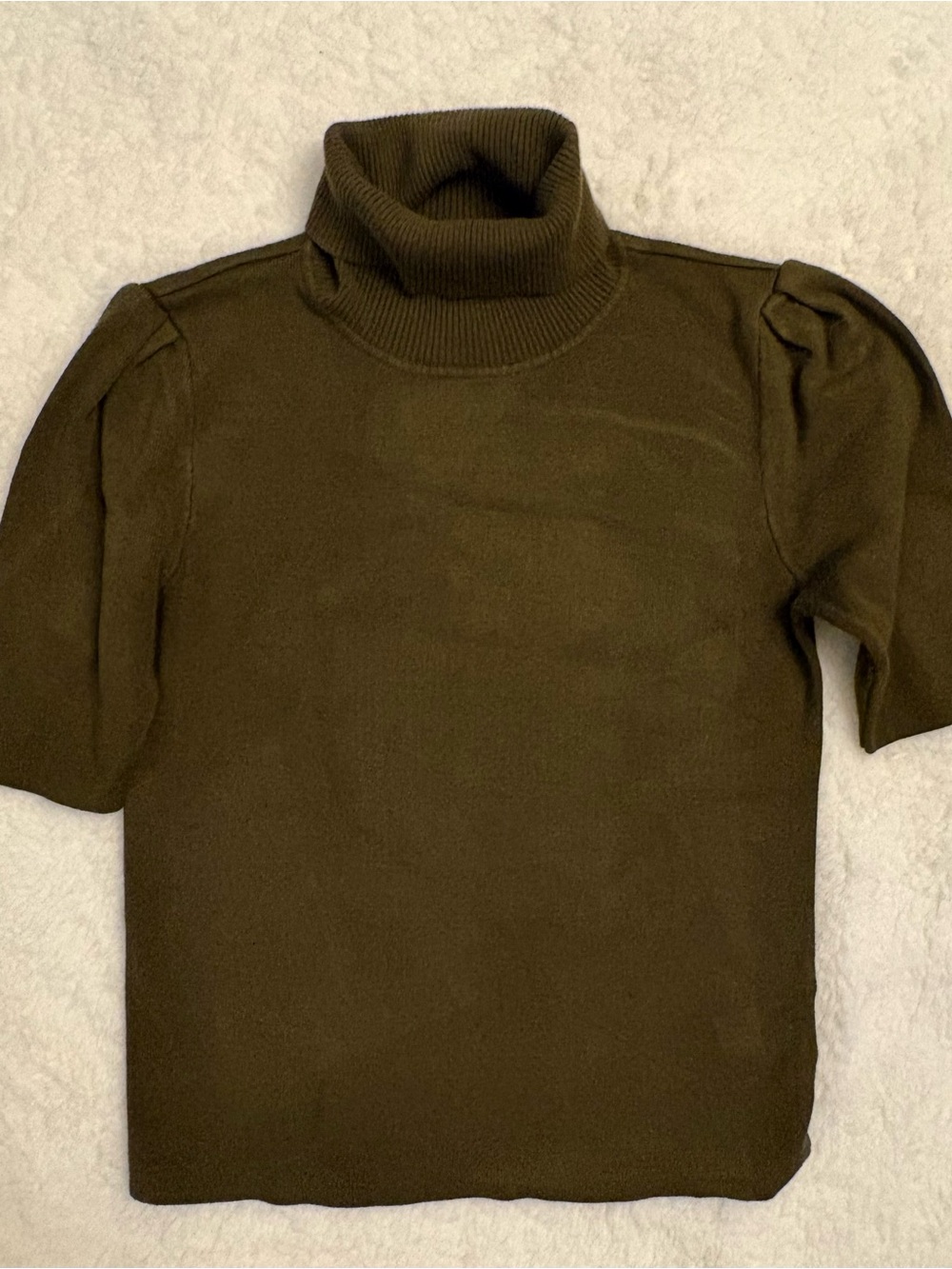 Premise Olive Green Short-Sleeve Turtleneck Sweater